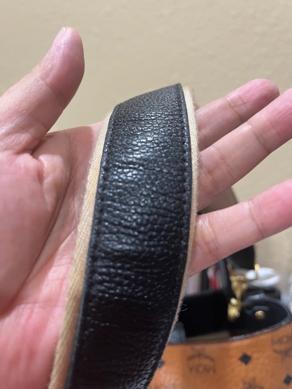 MCM COGNAC VISETOS TWO WAY BAG - Picture 7 of 14